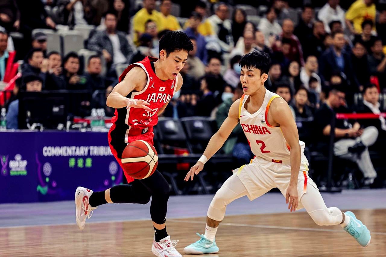 九游体育官网入口赛地聚焦——CBA常规赛今晨热度飙升，西汉姆临场应变，底气十足，临场指挥获称赞的简单介绍